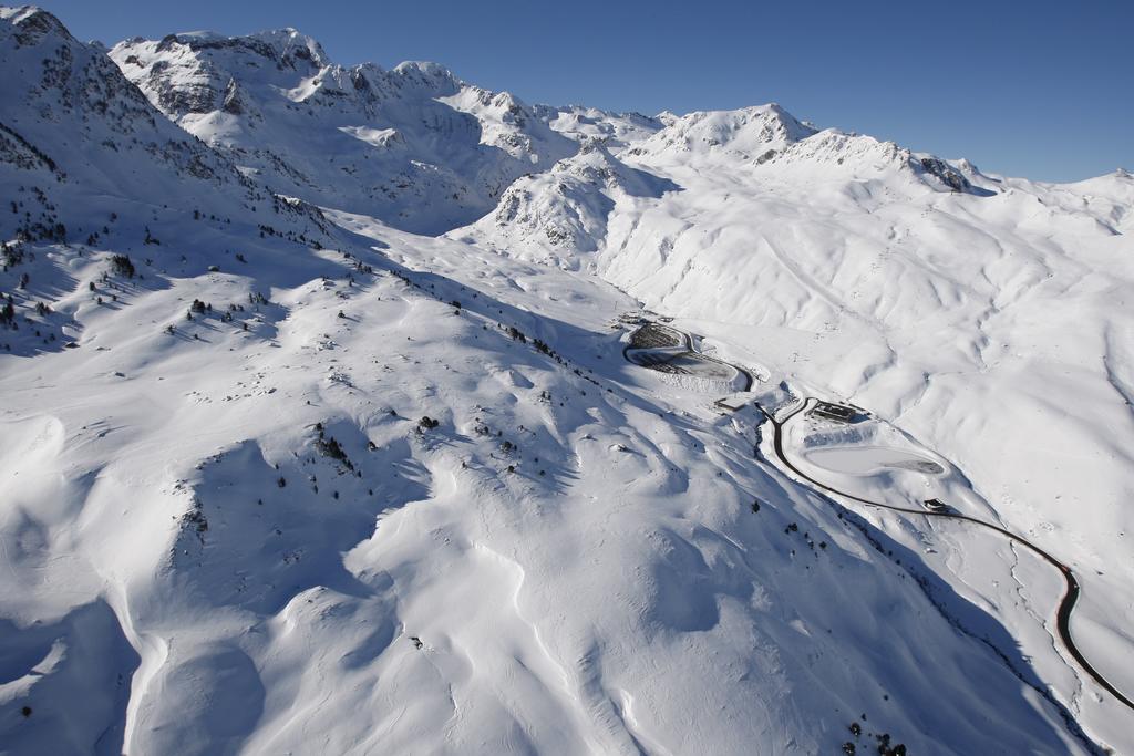 Hotel Nievesol Formigal Esterno foto